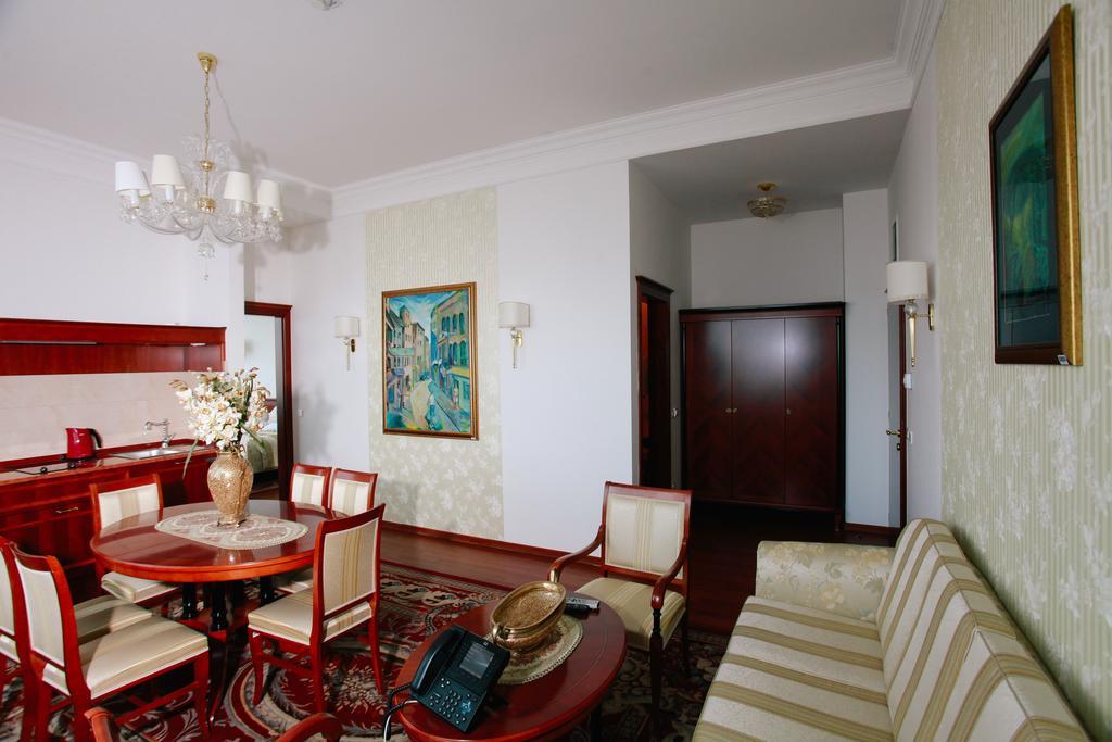 Apart-Hotel Integra Banja Luka Cameră foto