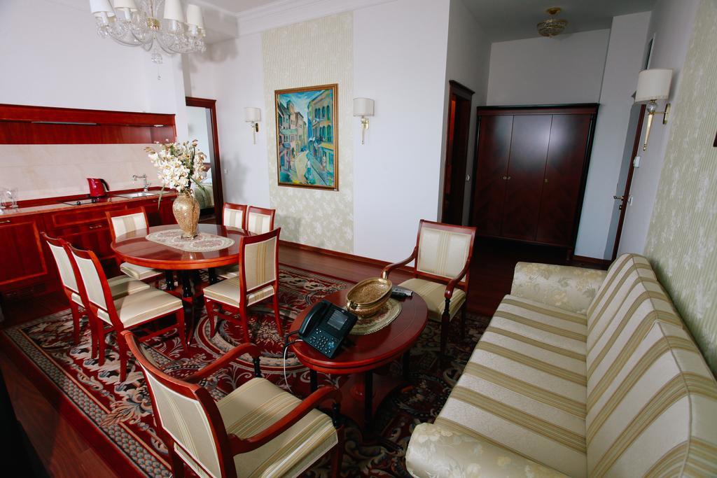 Apart-Hotel Integra Banja Luka Cameră foto